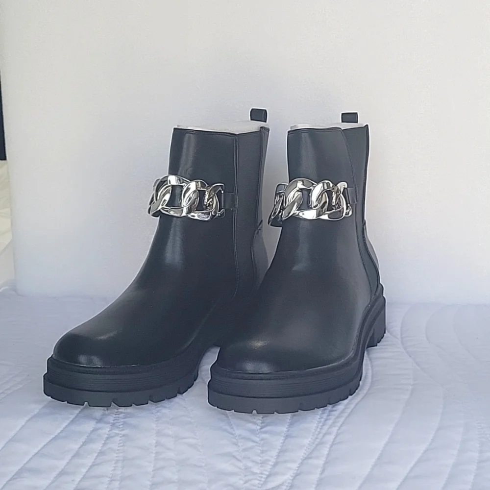 Womens Lug Sole Platform Ankle Boots Chelsea Slip On Chunky Block Heel Fall - Picture 1 of 12